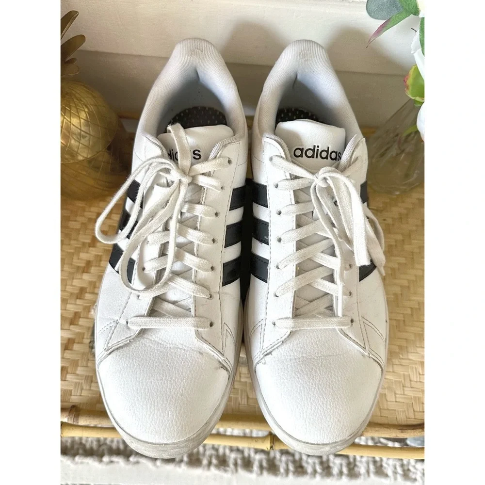 Adidas Black & White GRAND COURT SHOES size 11